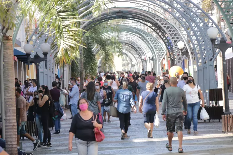 Comércio de Bauru se Prepara para o Dia das Crianças